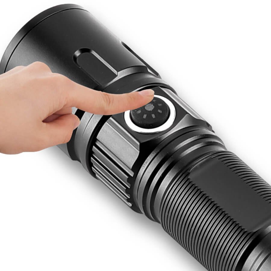 heavy-duty-flashlight